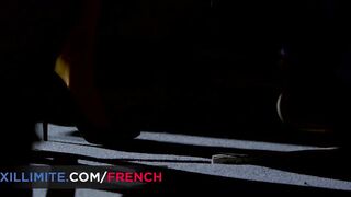 Double Penettration in a commercial flight