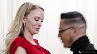 Big Titty MILF Organizes INSANE BISEXUAL MMF 3-WAY!