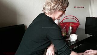 7:30 Am Breakfast Huge Creampie Orgasm In My Stepmoms Mouth, 100% Real homemade Amateur