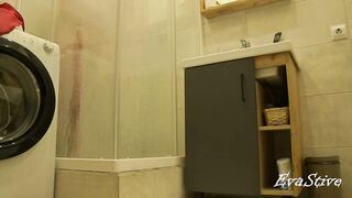 Stepmom takes a shower and cums