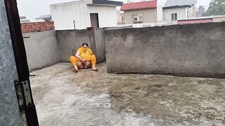 pakistani mom enjoy the rain